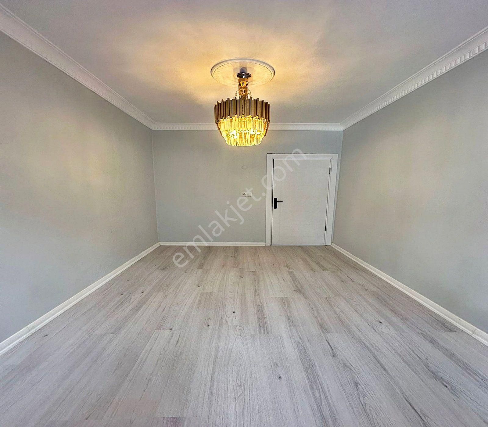 Kıraç Hürriyet Mahallesinde Satılık 2+1 Balkonlu Ara Kat Daire - Görsel 13