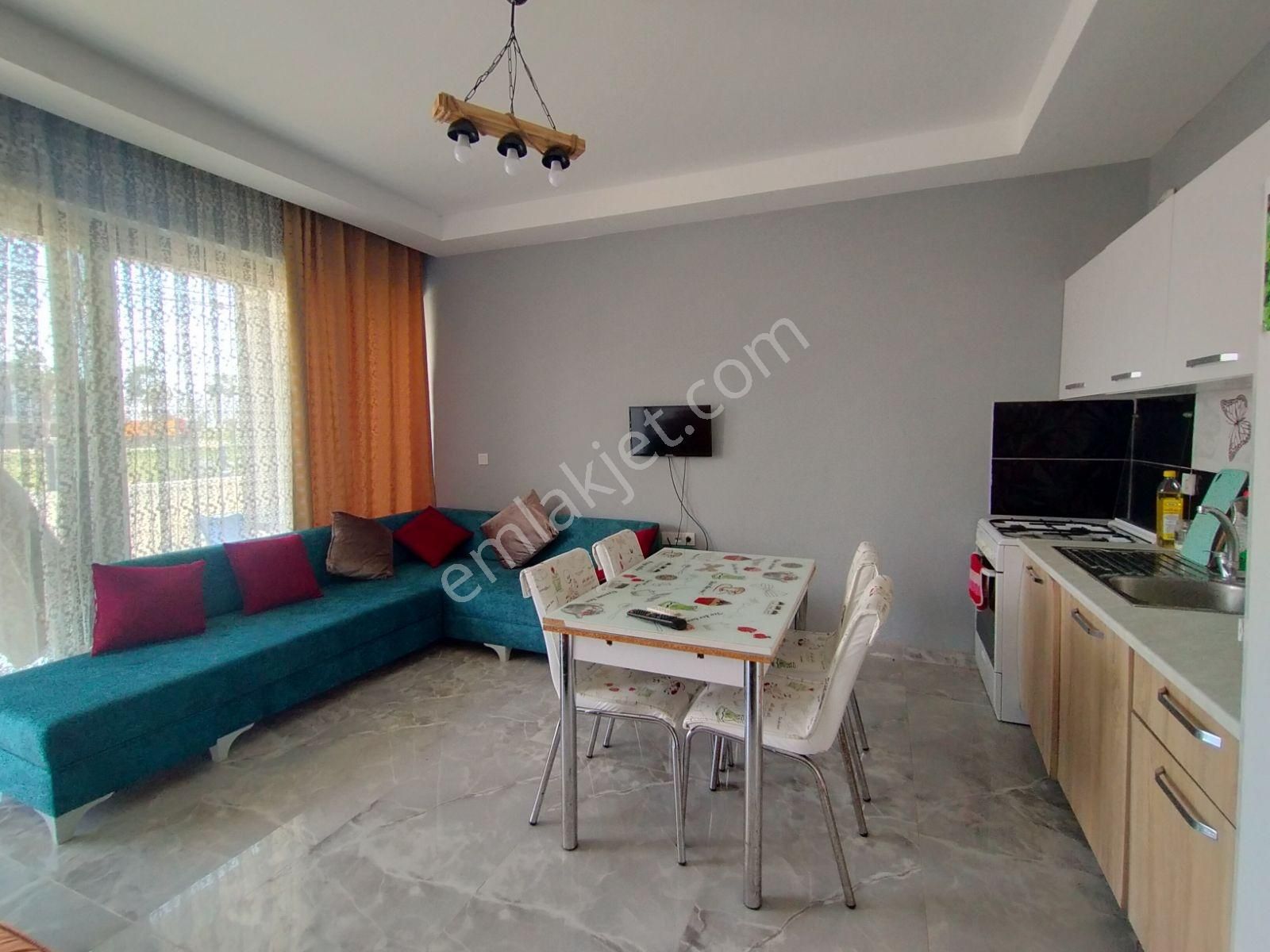 Kundu Oteller Bölgesinde Havuzlu Sitede 1+1 Eşyalı Giriş Kat - Görsel 10