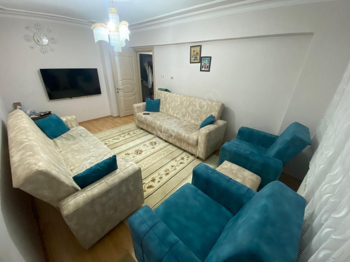 Sincan Andiçen Mh 3+1 Yapılı Bağımsız Geniş Katta Ön Cephe Daire - Görsel 9