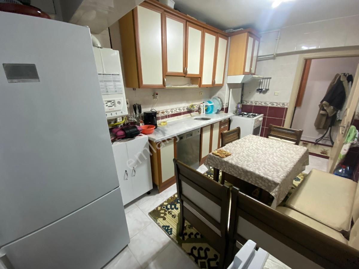 Sincan Andiçen Mh 3+1 Yapılı Bağımsız Geniş Katta Ön Cephe Daire - Görsel 4