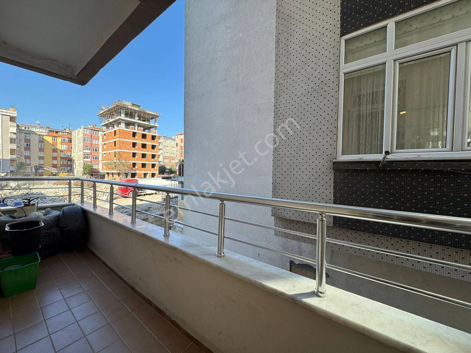 Feritselimpaşa Cad. Yakını Tek Daire Üzerine 3+1 150m2 Satılık - Görsel 23