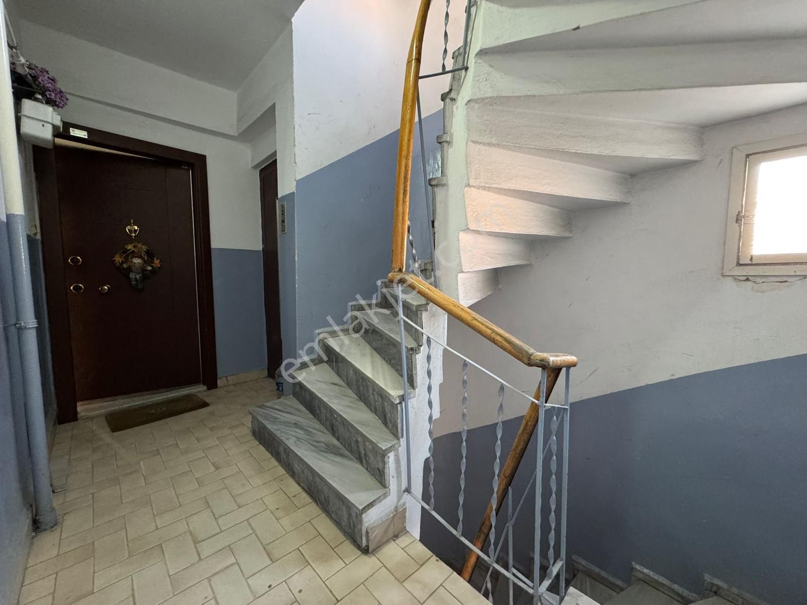 Feritselimpaşa Cad. Yakını Tek Daire Üzerine 3+1 150m2 Satılık - Görsel 34