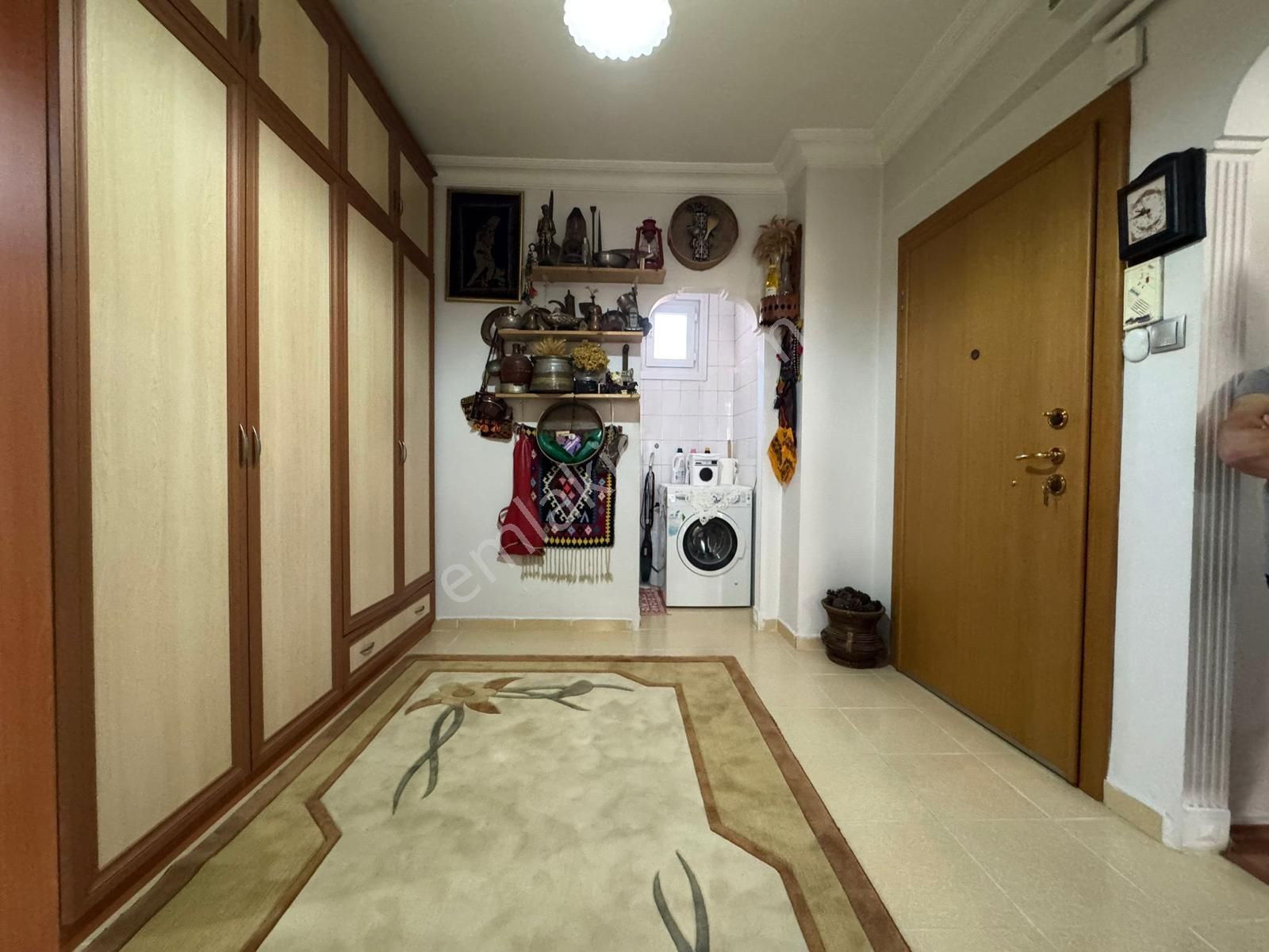 Feritselimpaşa Cad. Yakını Tek Daire Üzerine 3+1 150m2 Satılık - Görsel 30