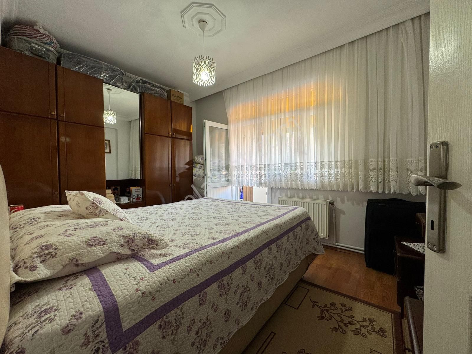 Feritselimpaşa Cad. Yakını Tek Daire Üzerine 3+1 150m2 Satılık - Görsel 6