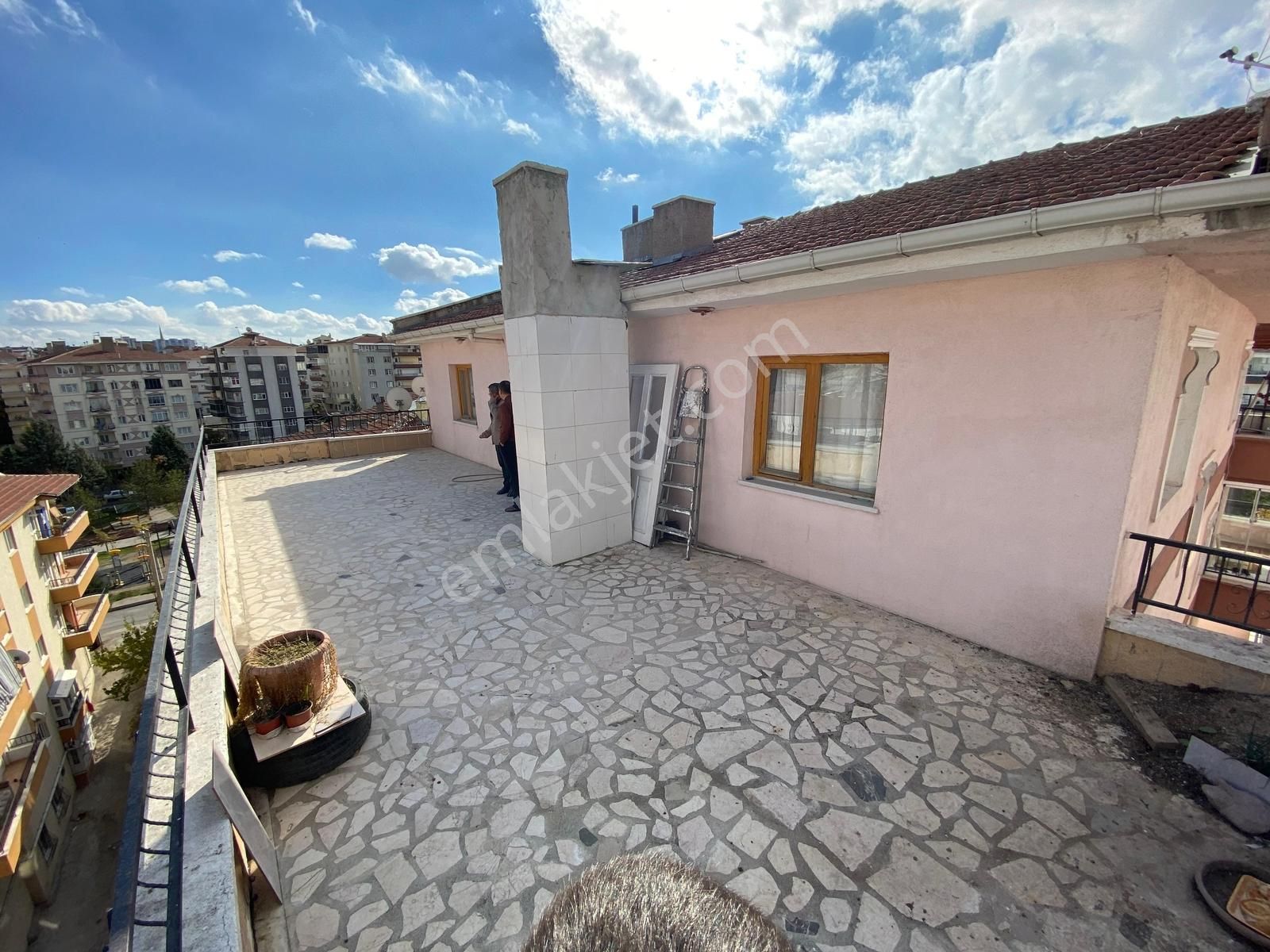 Sincan Malazgirt Mahallesinde 6+1 Teraslı Daire - Görsel 32