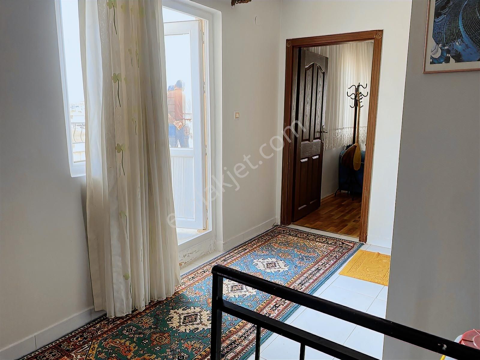 Sincan Malazgirt Mahallesinde 6+1 Teraslı Daire - Görsel 30