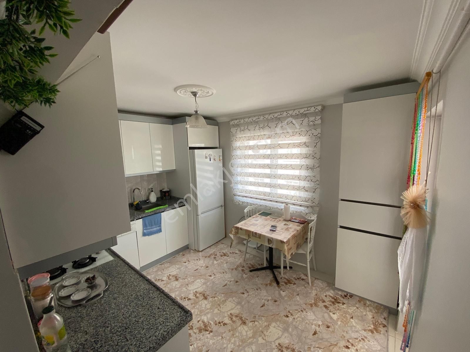 Sincan Malazgirt Mahallesinde 6+1 Teraslı Daire - Görsel 10