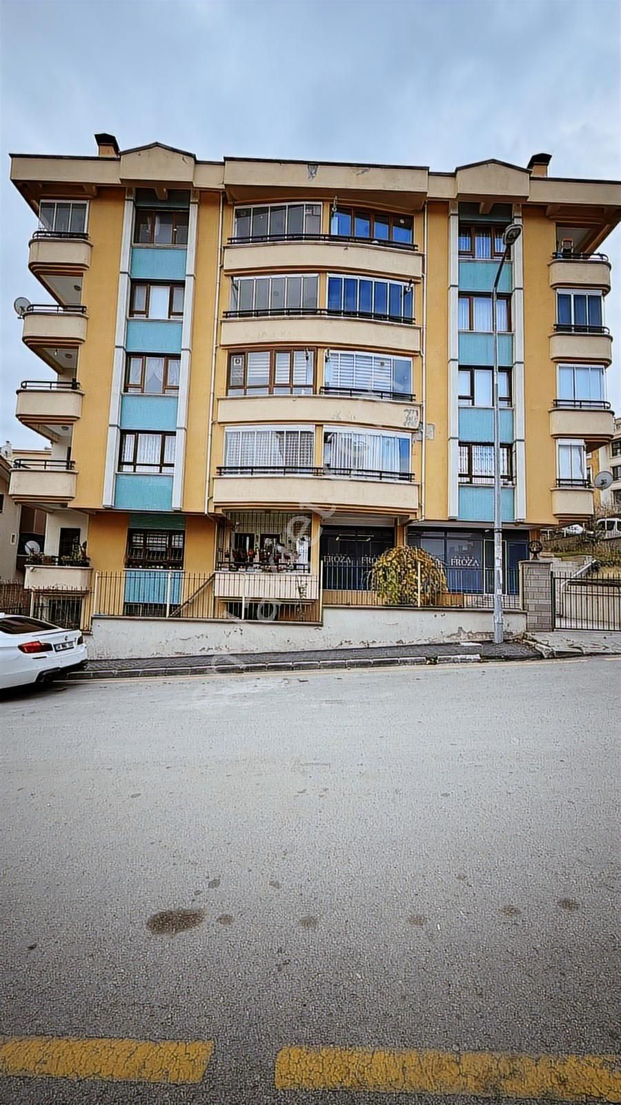 Kırkkonaklar Şemsettin Günaltay Caddesinde Geniş Ve Ferah 4+1! - Görsel 34