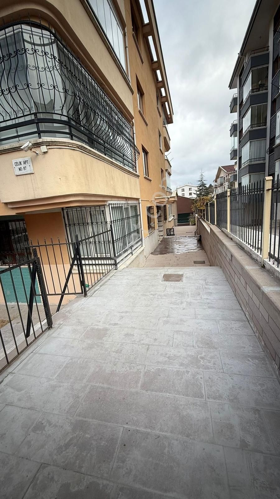 Kırkkonaklar Şemsettin Günaltay Caddesinde Geniş Ve Ferah 4+1! - Görsel 9