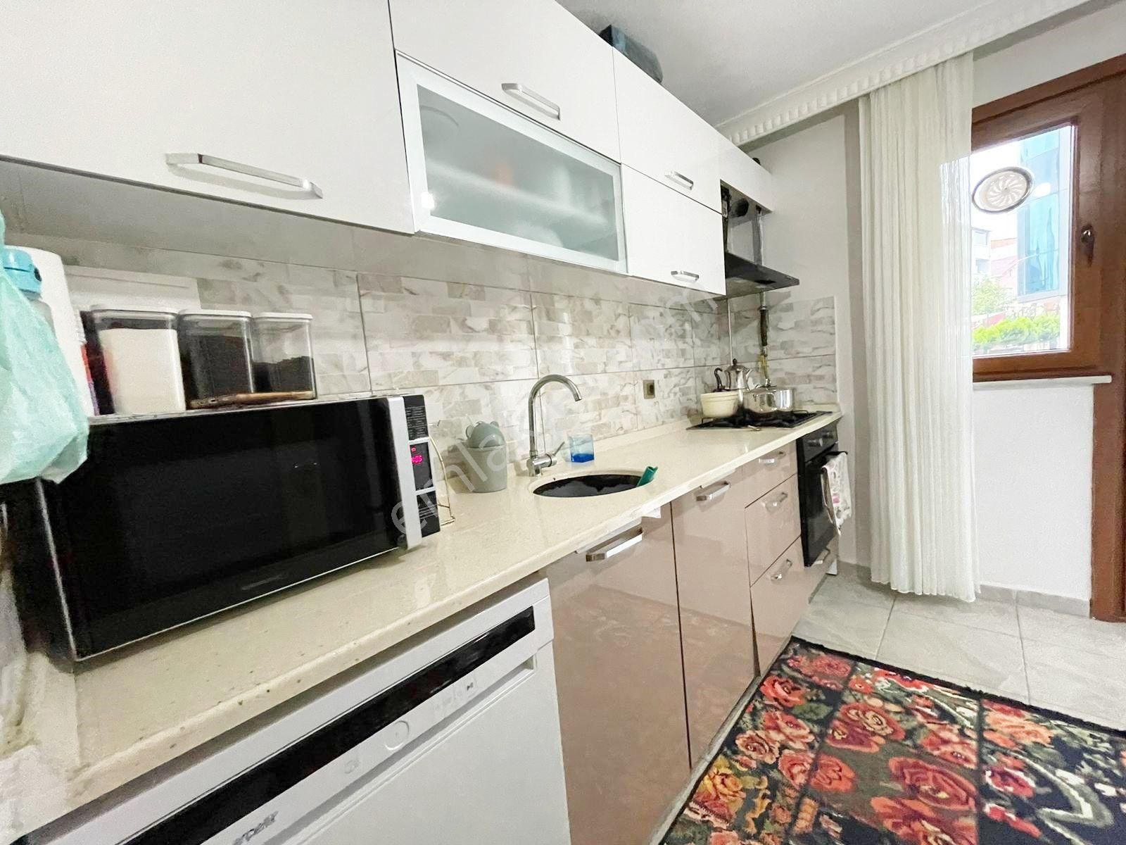 Mertcan'dan Havuzlu Güvenlikli Sitede İskanlı Balkonlu 2+1 Daire - Görsel 7