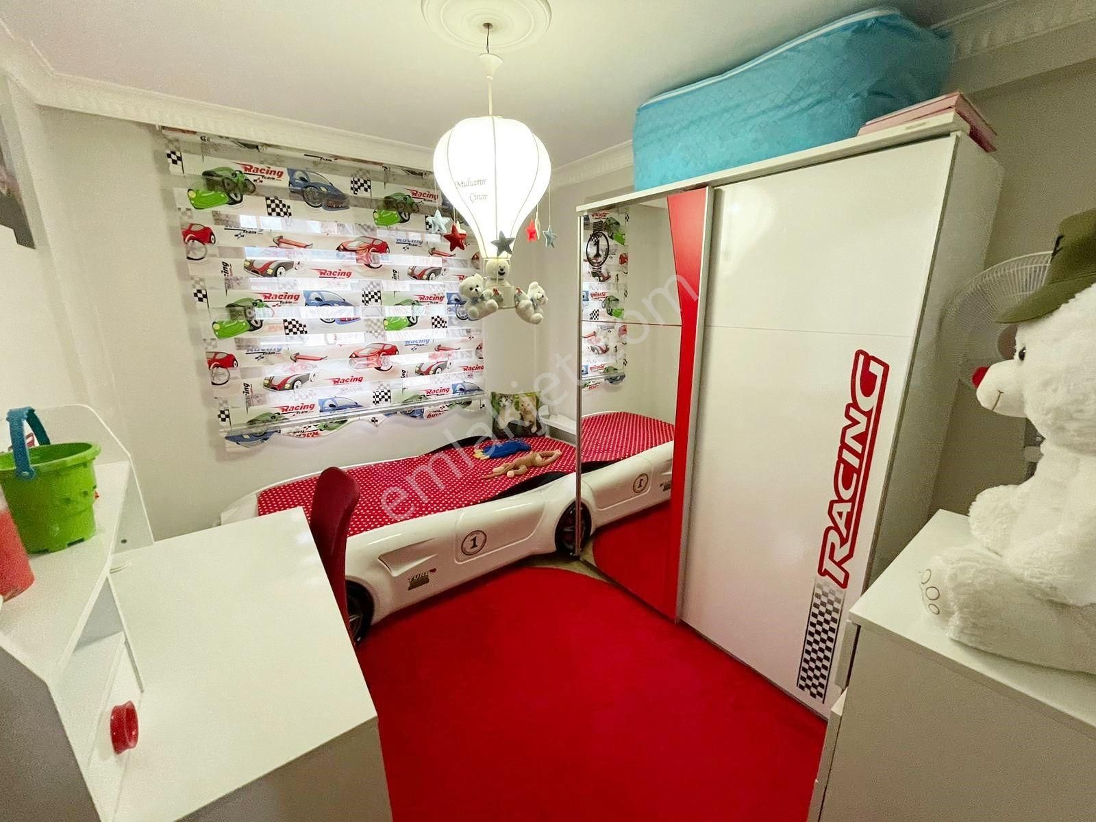 Mertcan'dan Havuzlu Güvenlikli Sitede İskanlı Balkonlu 2+1 Daire - Görsel 13