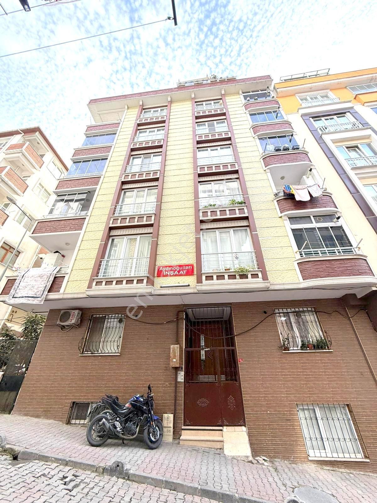 Tutardan Kat Mülkiyetli Metrobüse 10 Dk 2+1 1.kat Daire - Görsel 2