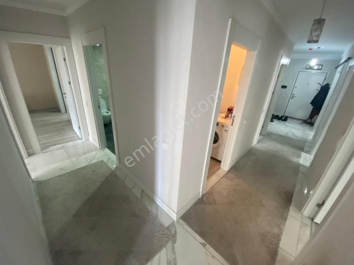 Sincan Selçuklu Mh 4+1 Lüks Yapı Ara Kat E.banyolu G.odalı Daire - Görsel 16
