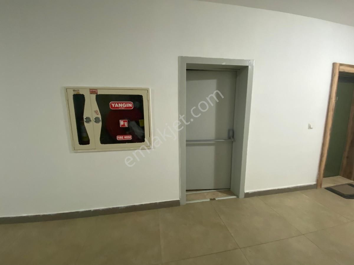 Sincan Selçuklu Mh 4+1 Lüks Yapı Ara Kat E.banyolu G.odalı Daire - Görsel 29