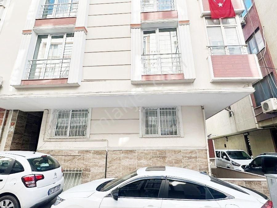 Tutar Da Molla Gürani Cami Yakını Satılık 2+1 Yüksek Giriş