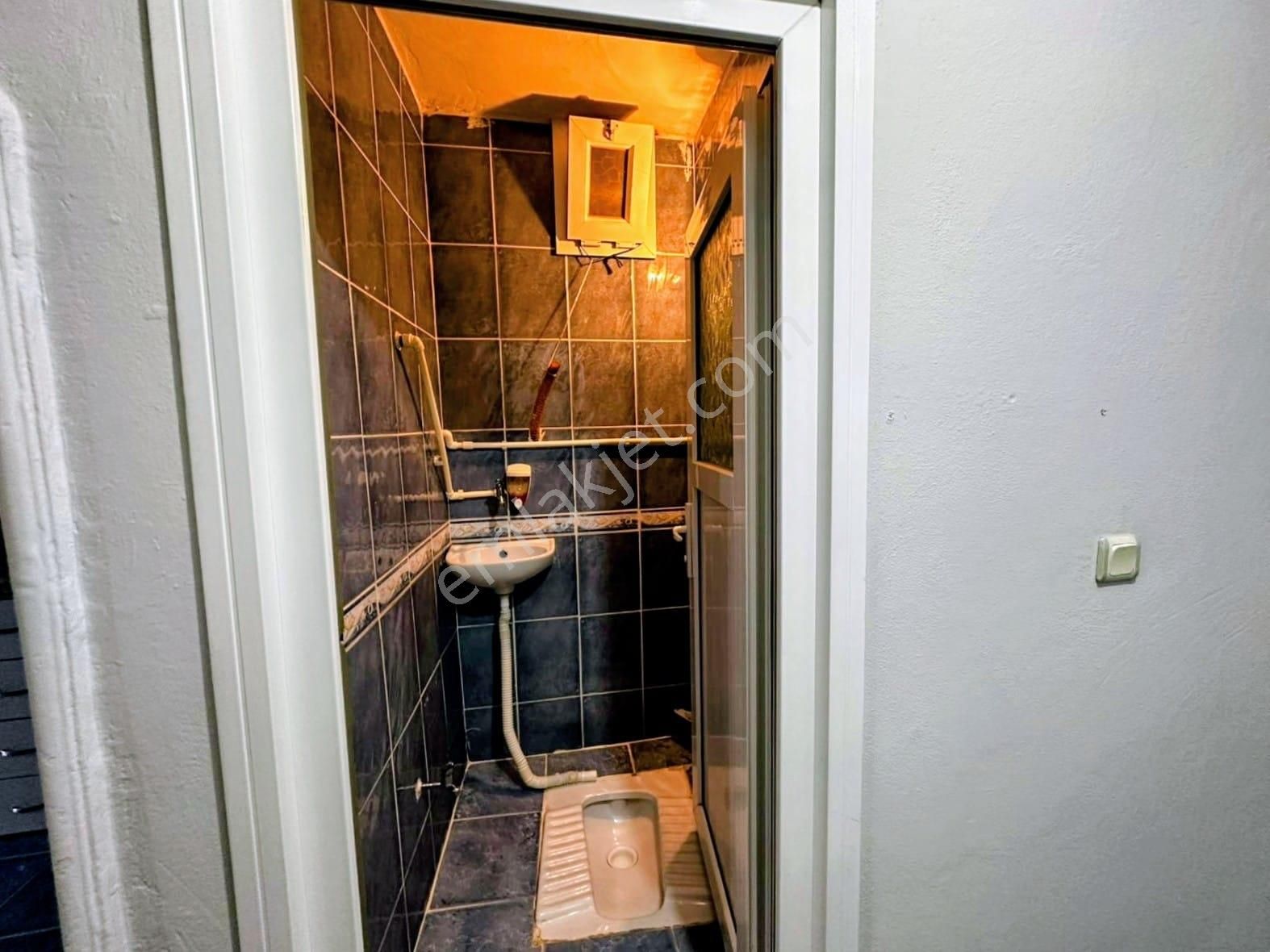 Esentepe Mahallesinde 2+1 Full Tadilatlı Kiralık Daire - Görsel 12