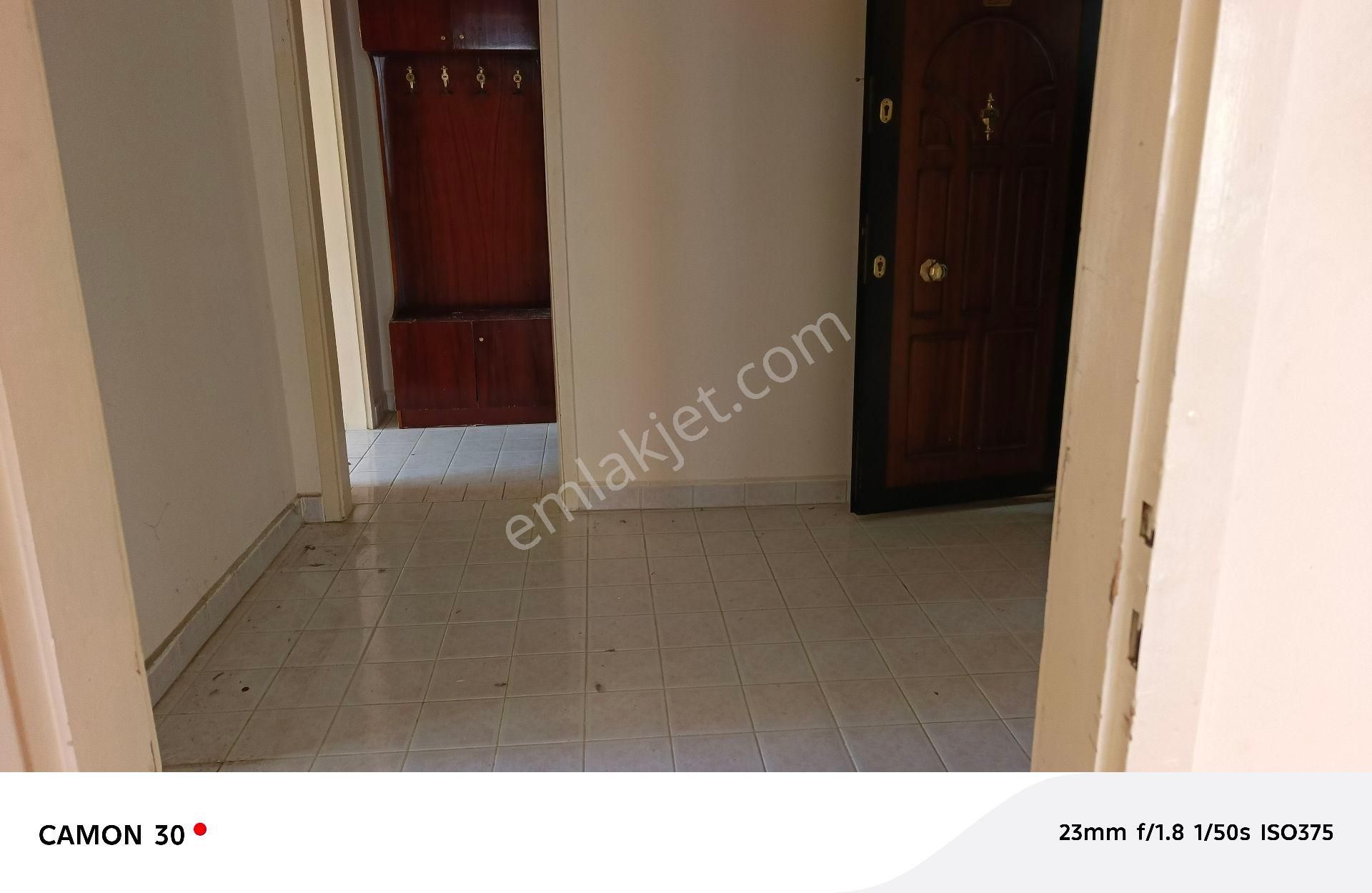 Dutluk Metroya Yürüme Mesafesi Bp Benzinlik Arkası Ara Kat Daire - Görsel 9