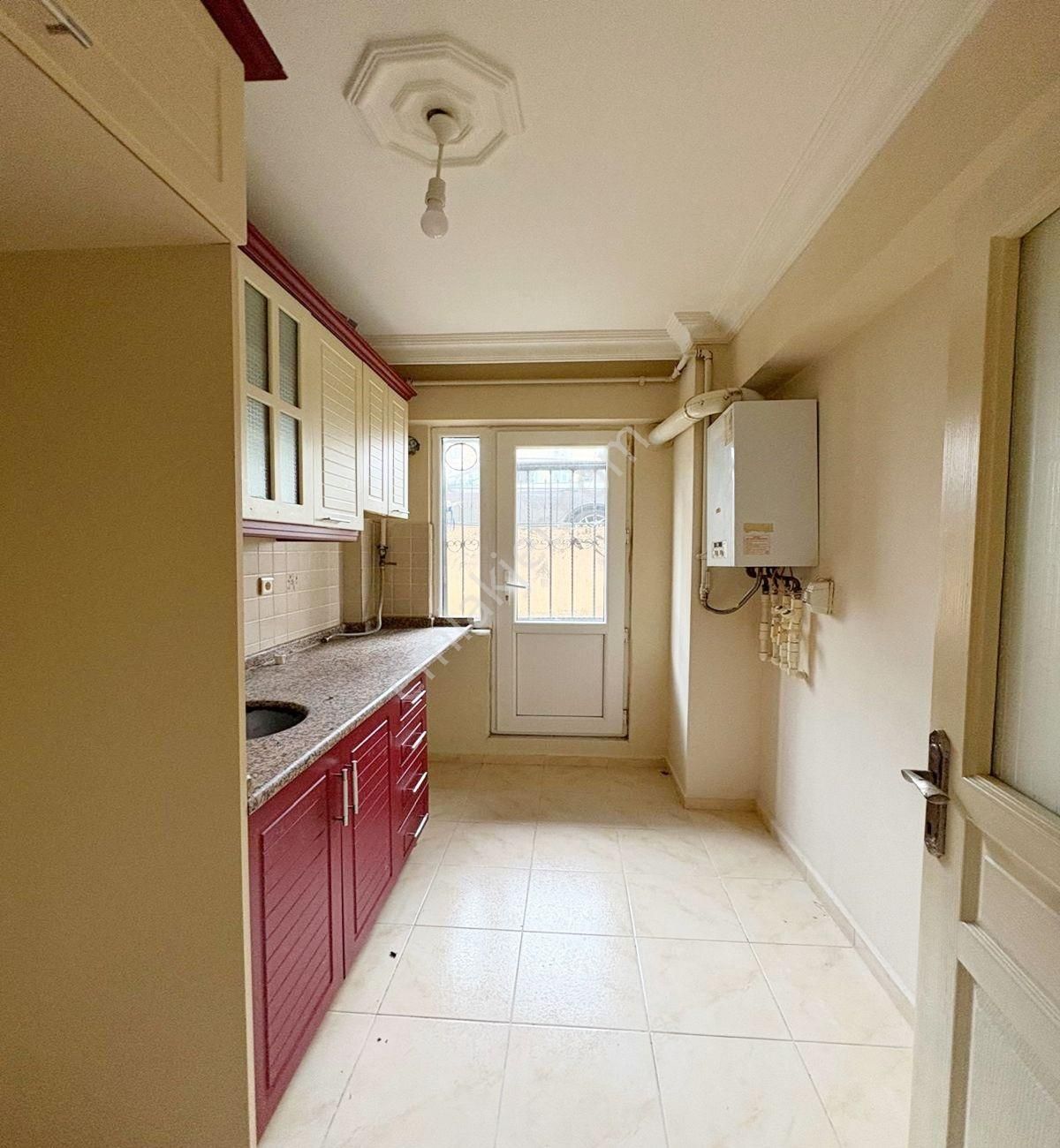 Avcılar Cihangirde 1+1 Düz Giriş Kelepir Fiyatlı Fırsat Daire !! - Görsel 8