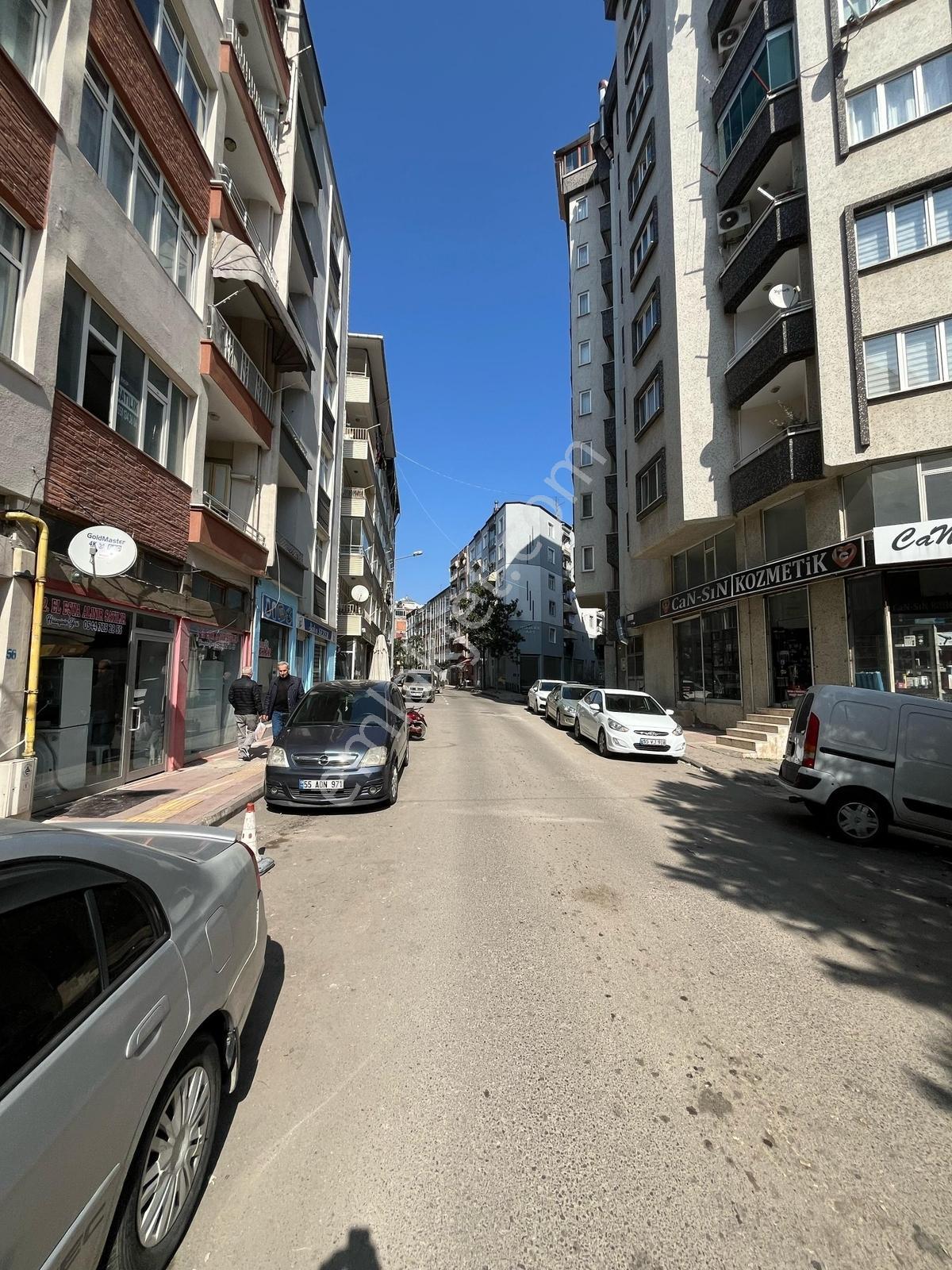 Araç Takasına Açık İlkadım Gebi Caddesinde Satılık Dükkan - Görsel 7