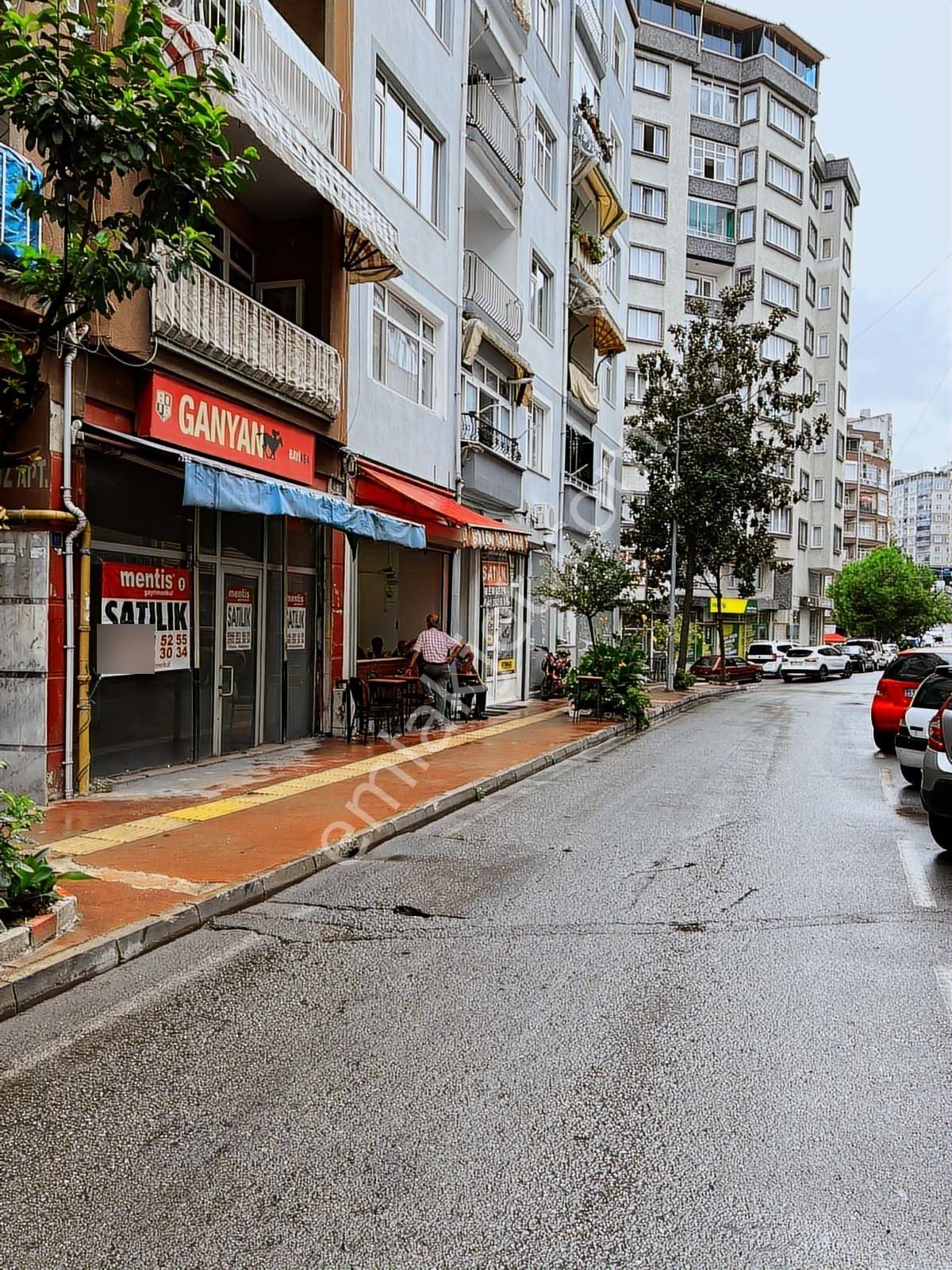 Araç Takasına Açık İlkadım Gebi Caddesinde Satılık Dükkan - Görsel 4