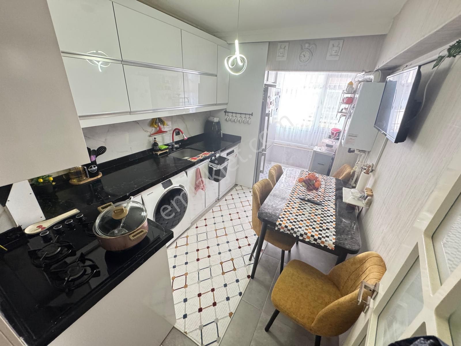 Ahievran Mh'de Asansörlü 1.ara Katta Satılık 3+1 Masrafsız Daire