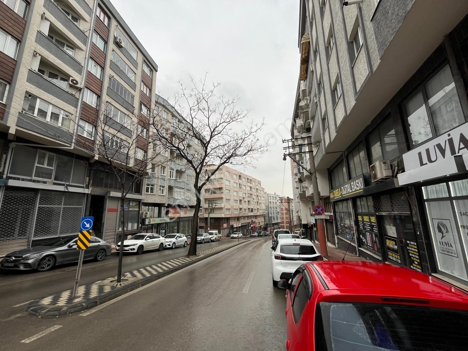 Davutkadı Sakarya Caddesi Üzerinde Kaçırılmayacak 3+1 Fırsatı! - Görsel 23
