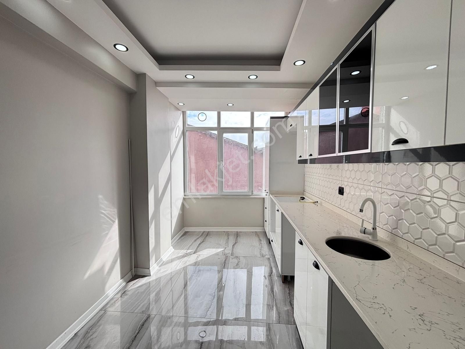 Fa Özbir'den Kapaklı Merkezde Kiralık Ara Kat 2+1 Daire - Görsel 33