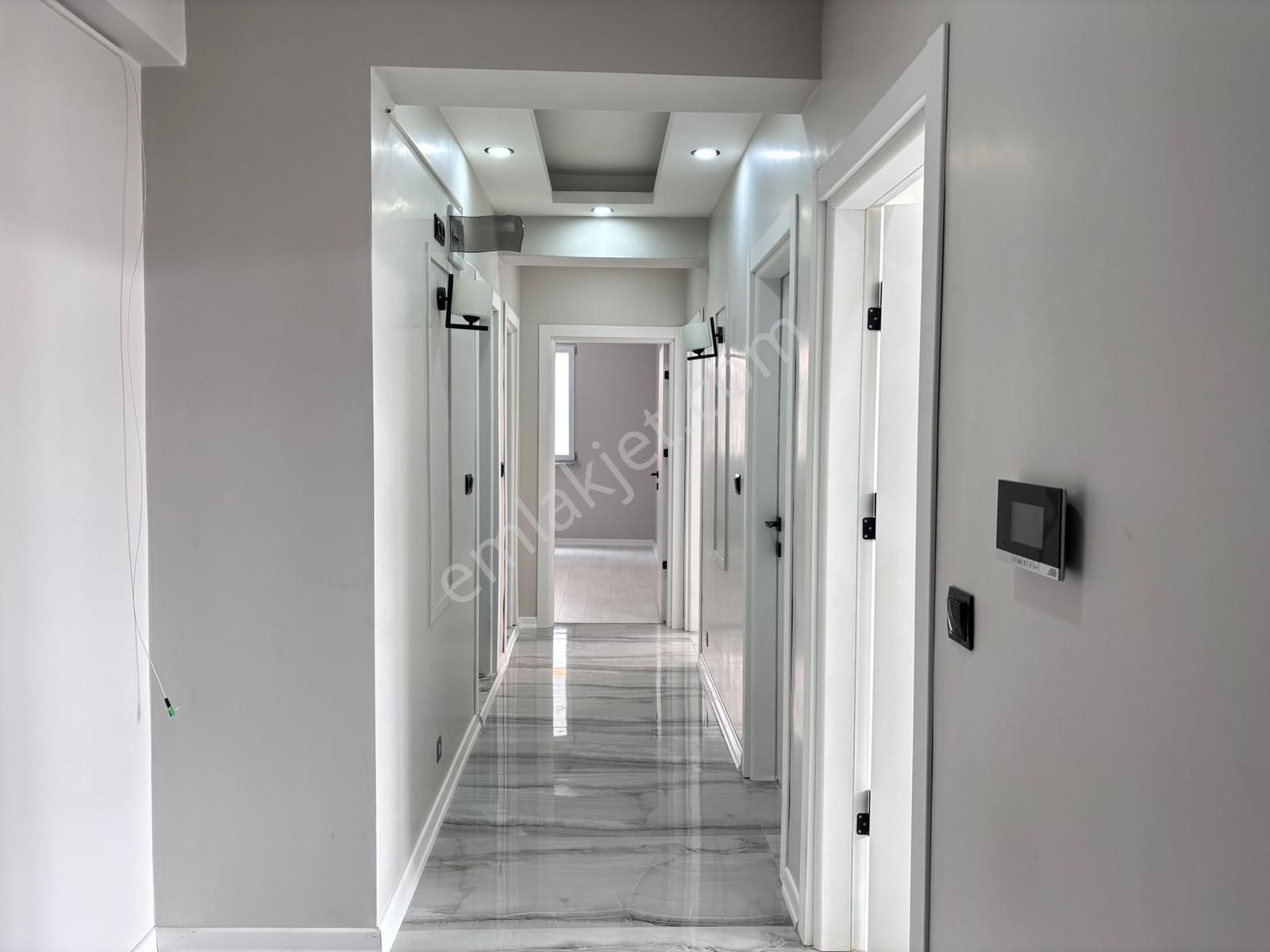 Fa Özbir'den Kapaklı Merkezde Kiralık Ara Kat 2+1 Daire - Görsel 9