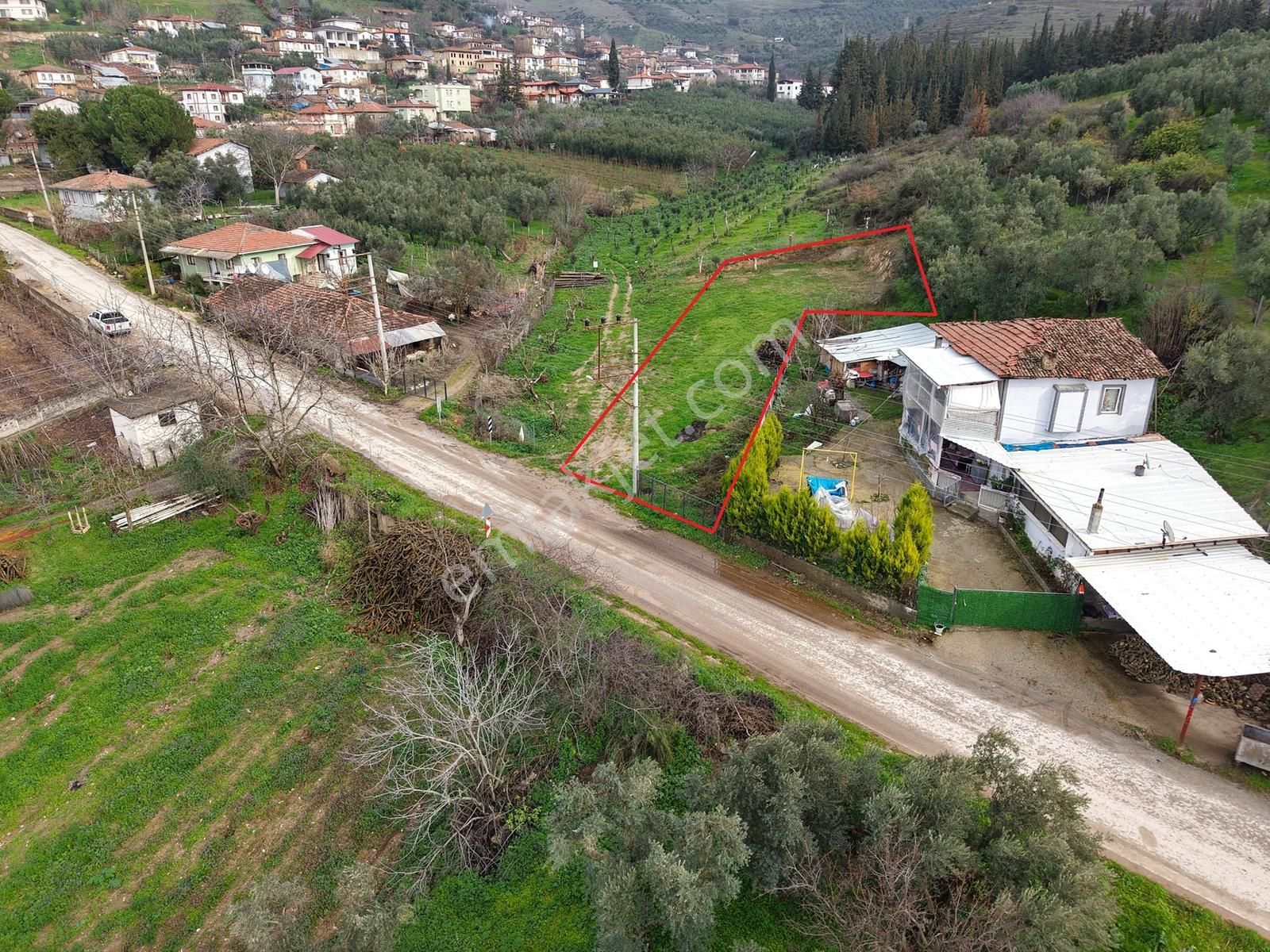 İznik Ömerli'de Köy Girişinde Göl Manzaralı 712 M2 İmarlı Arsa - Görsel 31