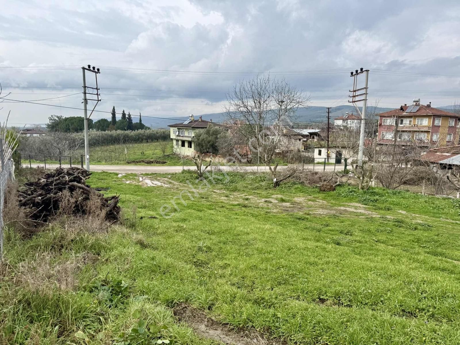 İznik Ömerli'de Köy Girişinde Göl Manzaralı 712 M2 İmarlı Arsa - Görsel 3