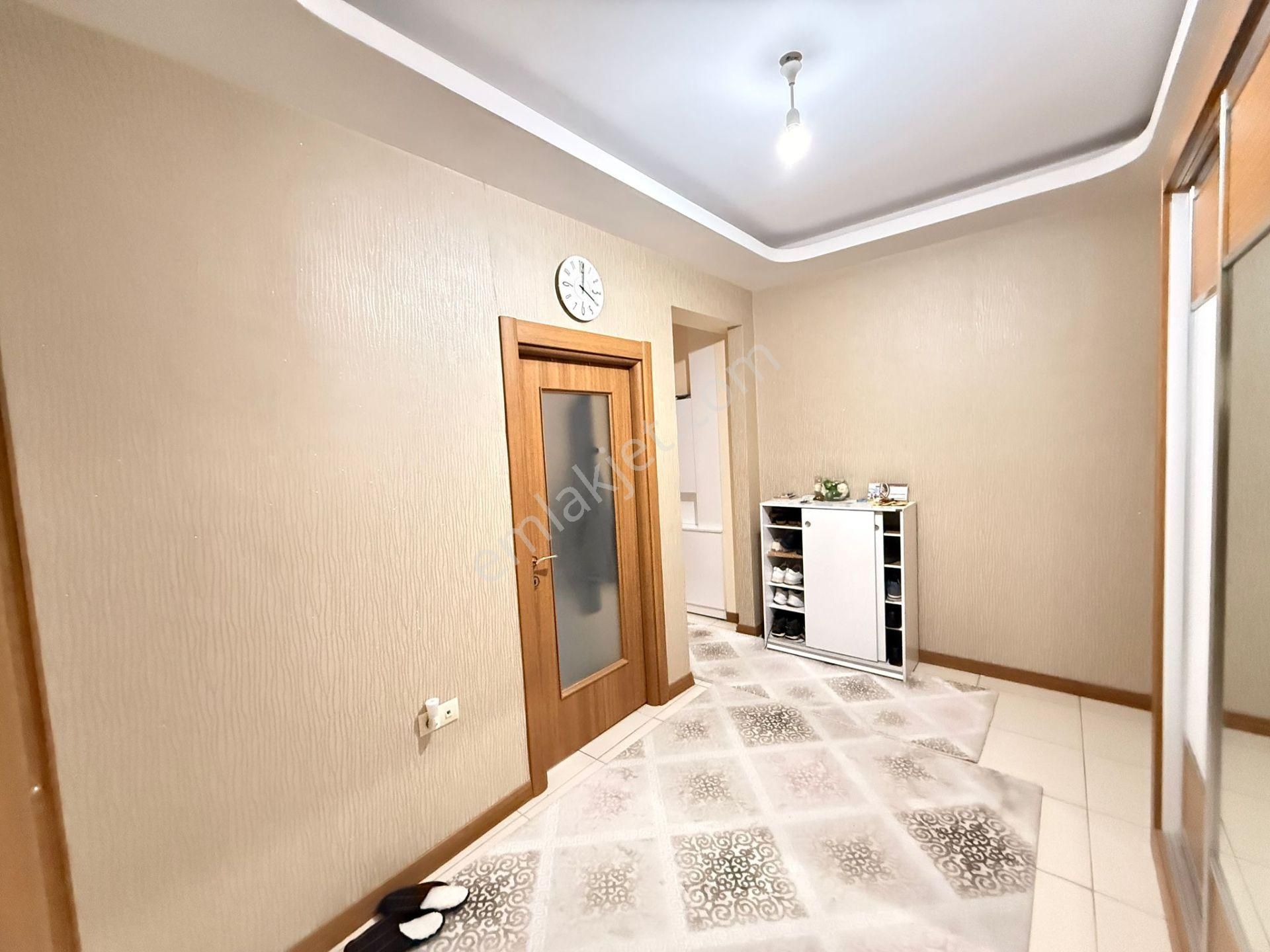 Elisa Gyo/ Beyazşehir Özel Yapsat Tramvay Yakını 3+1 Ara Kat Güney Cephe Satılık Daire - Görsel 23