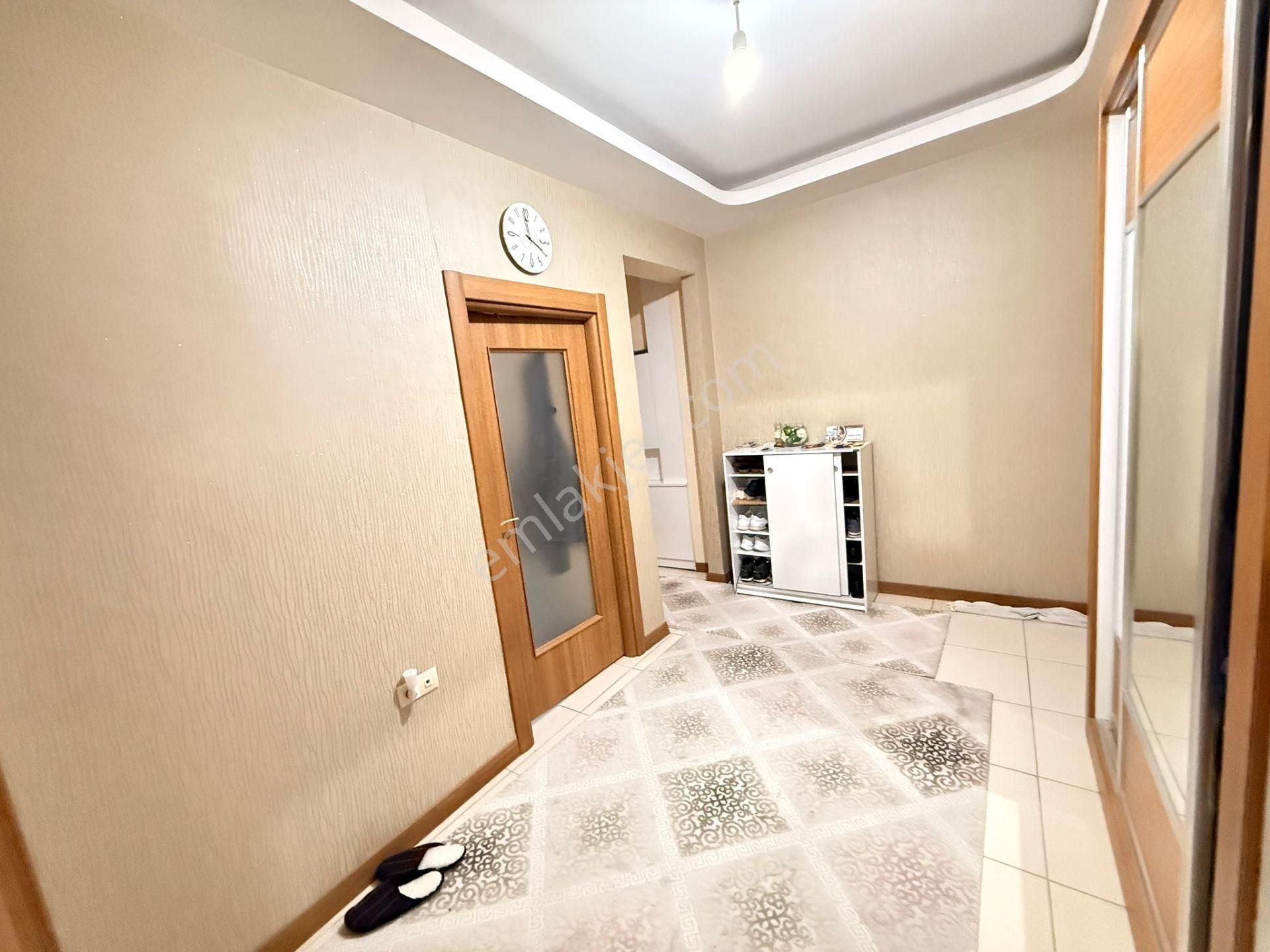 Elisa Gyo/ Beyazşehir Özel Yapsat Tramvay Yakını 3+1 Ara Kat Güney Cephe Satılık Daire - Görsel 17