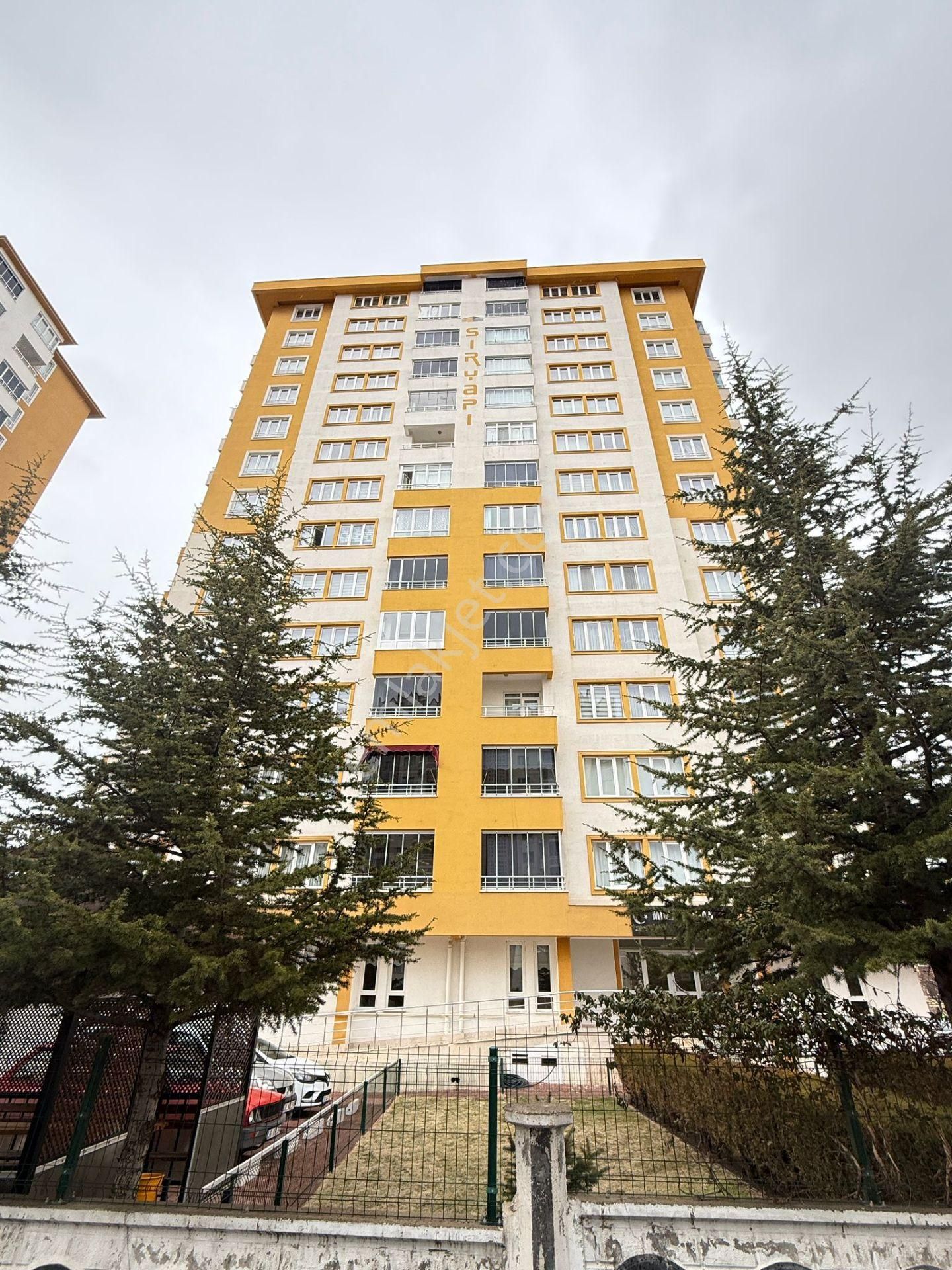 Elisa Gyo/ Beyazşehir Özel Yapsat Tramvay Yakını 3+1 Ara Kat Güney Cephe Satılık Daire - Görsel 5