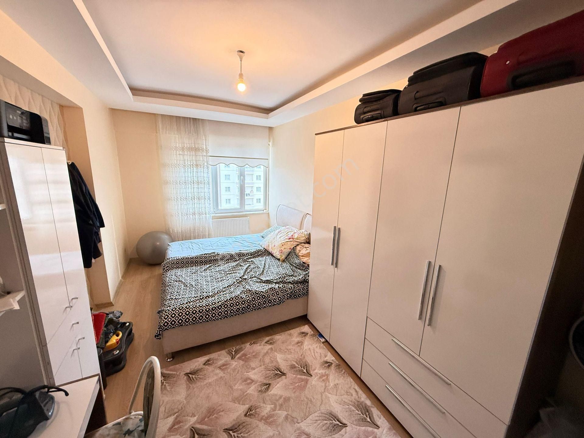 Elisa Gyo/ Beyazşehir Özel Yapsat Tramvay Yakını 3+1 Ara Kat Güney Cephe Satılık Daire - Görsel 14