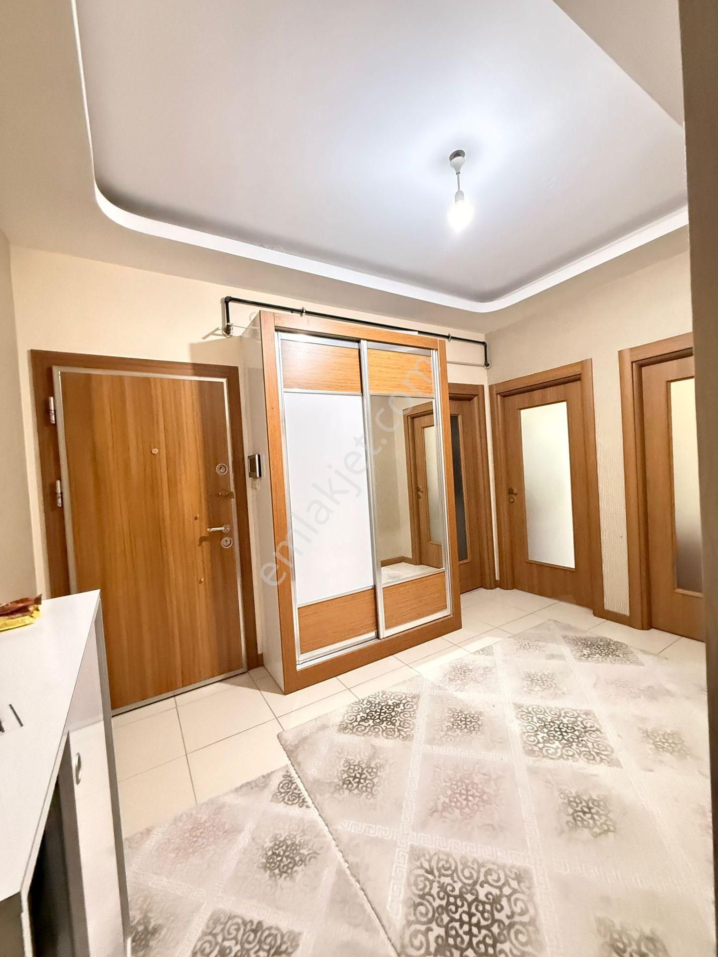 Elisa Gyo/ Beyazşehir Özel Yapsat Tramvay Yakını 3+1 Ara Kat Güney Cephe Satılık Daire - Görsel 2