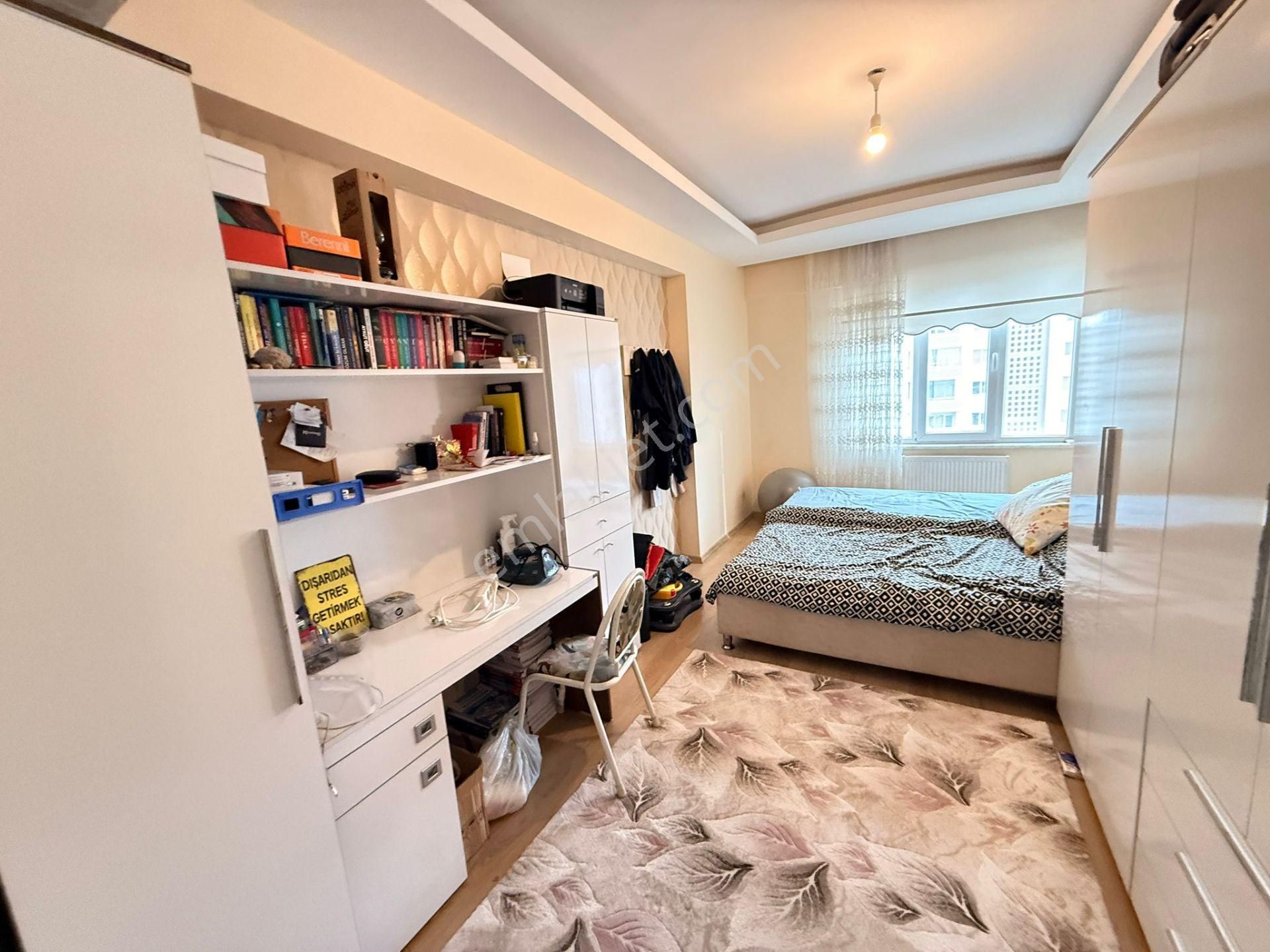 Elisa Gyo/ Beyazşehir Özel Yapsat Tramvay Yakını 3+1 Ara Kat Güney Cephe Satılık Daire - Görsel 8