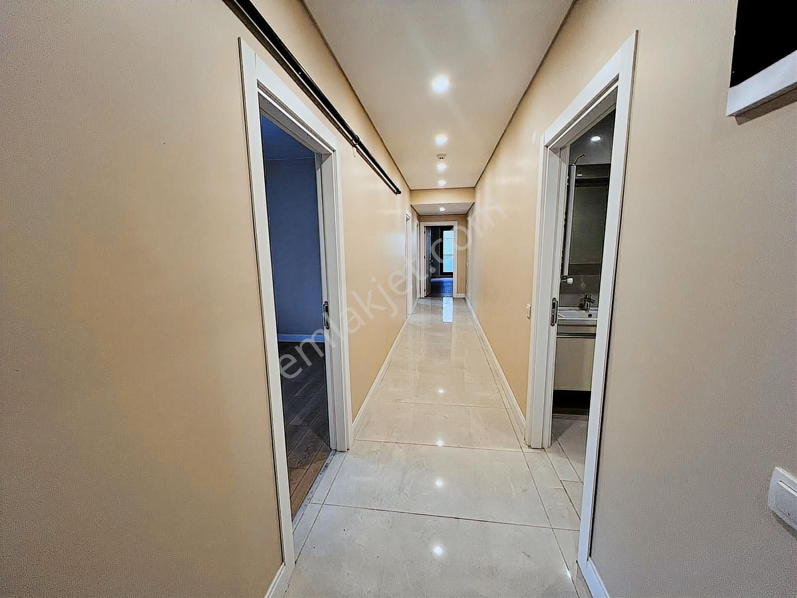 Yenibosna Merkezde Sıfır Binada Özenli 3+1 | 126 M² Krediye Uyg - Görsel 25