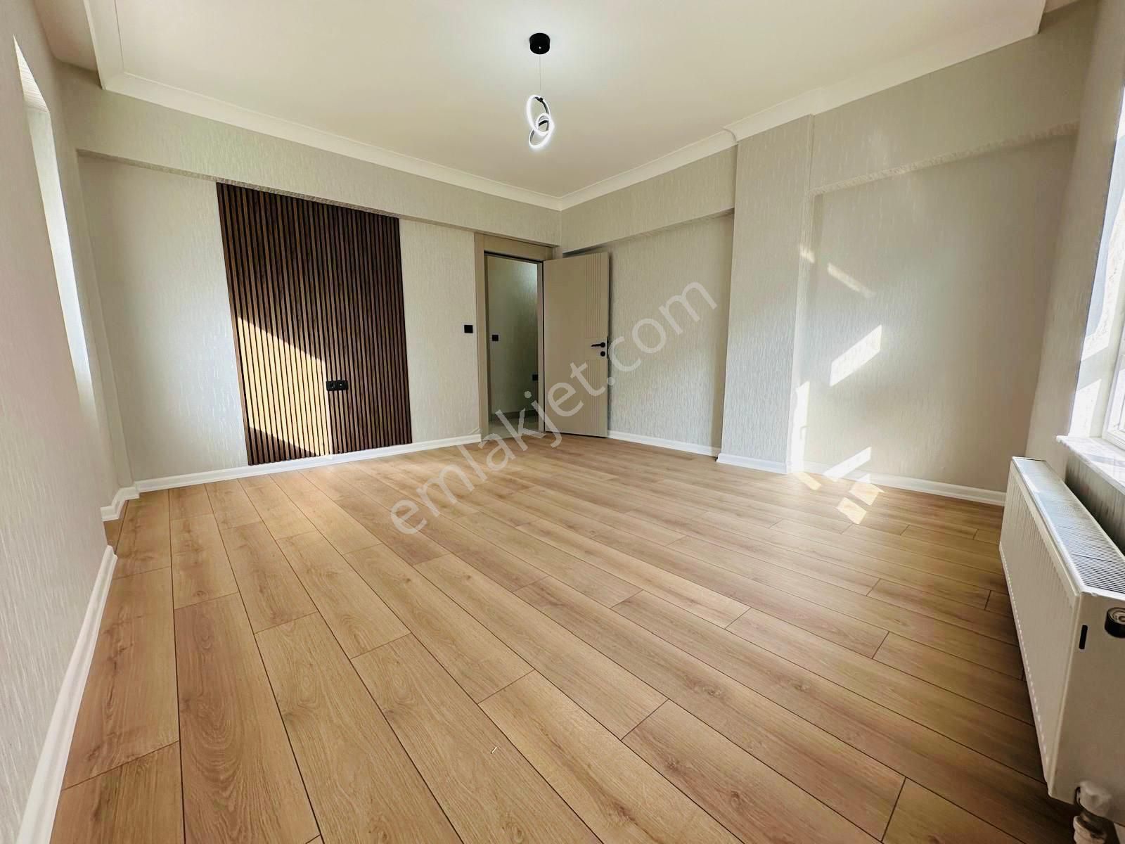 ( 1173) Keçiören 23 Nisanda Cadde Yakını Orta Katta Full Yapılı 3+1 Satılık Daire - Görsel 5