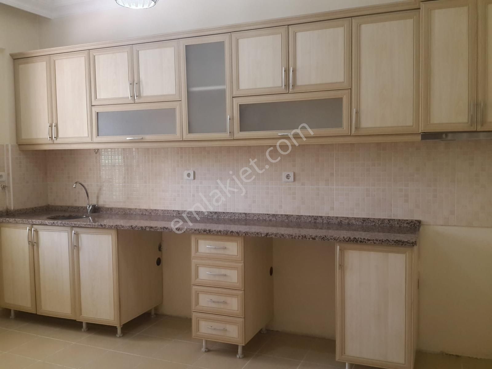 Çaybaşı Mah. Ayrı Mutfaklı 2+1 Merkezi Konumda Satılık - Görsel 29