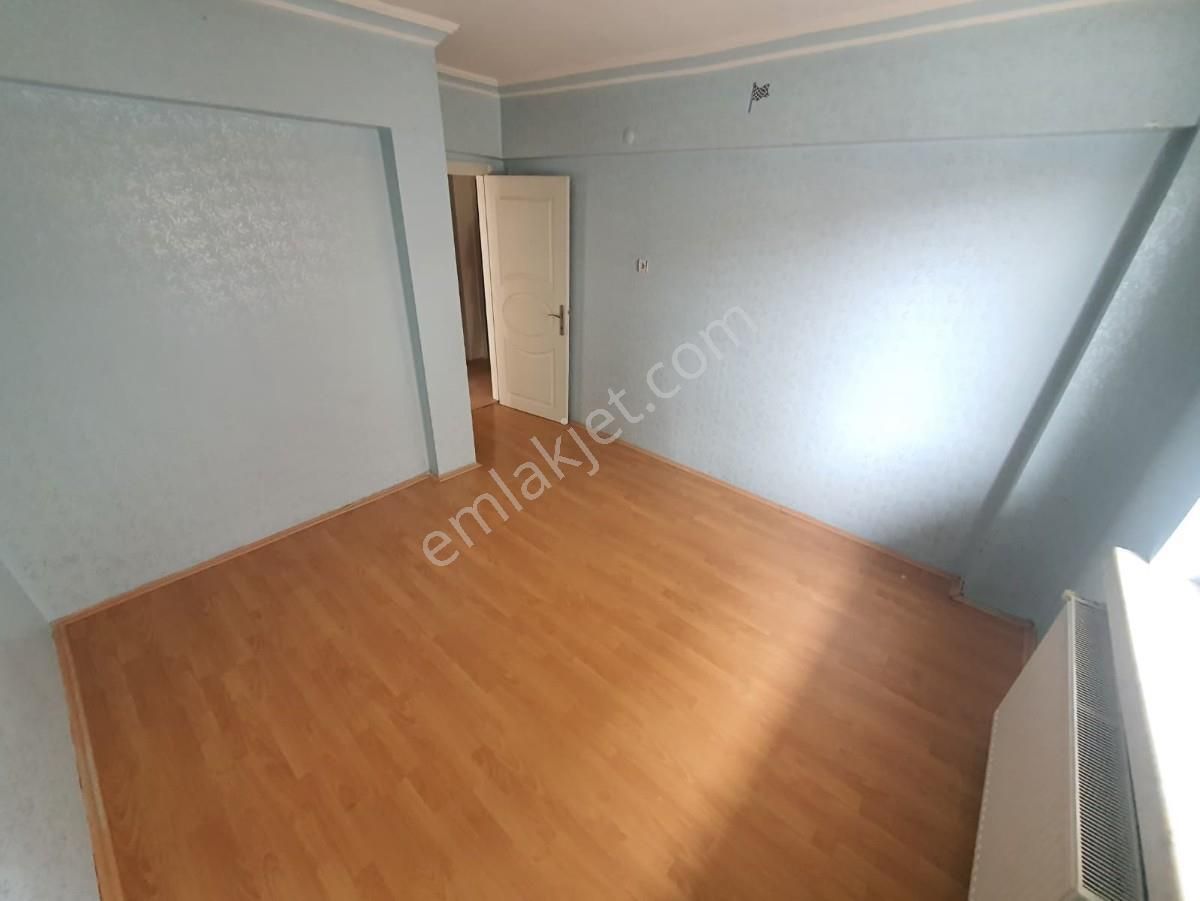 Sincan Akşemsettin Mah 3+1 Ara Katta Cadde Üzeri Ön Cephe Daire - Görsel 12