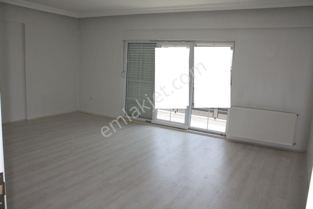Ender Uysaldan Kervansayarda Satılık 5+1 Çatı Dubleks Daire.. - Görsel 4