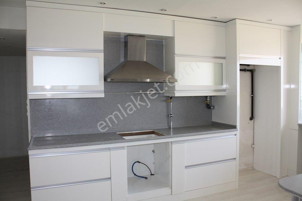 Ender Uysaldan Kervansayarda Satılık 5+1 Çatı Dubleks Daire.. - Görsel 20