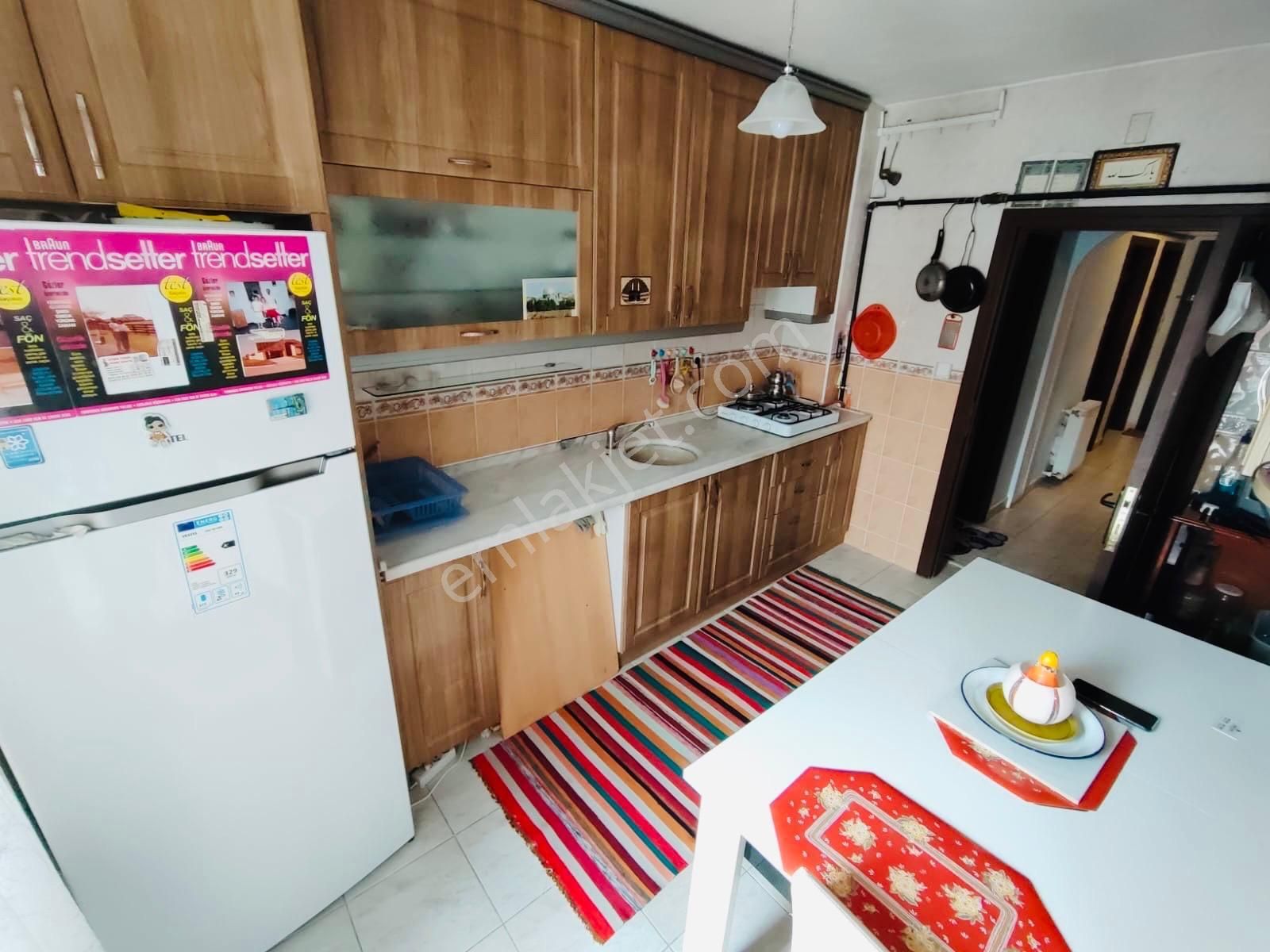 (1179) Keçiören Uyanışta 3.katta Satılık Kök Tapu Daire!!!