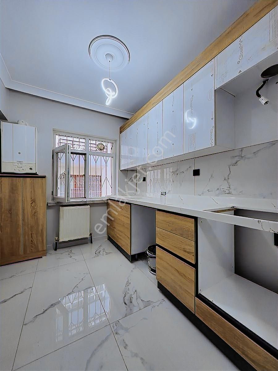 Kazımkarabekir Mah. 3+1 Giriş Kat Full Yapılı Süper Konum Daire