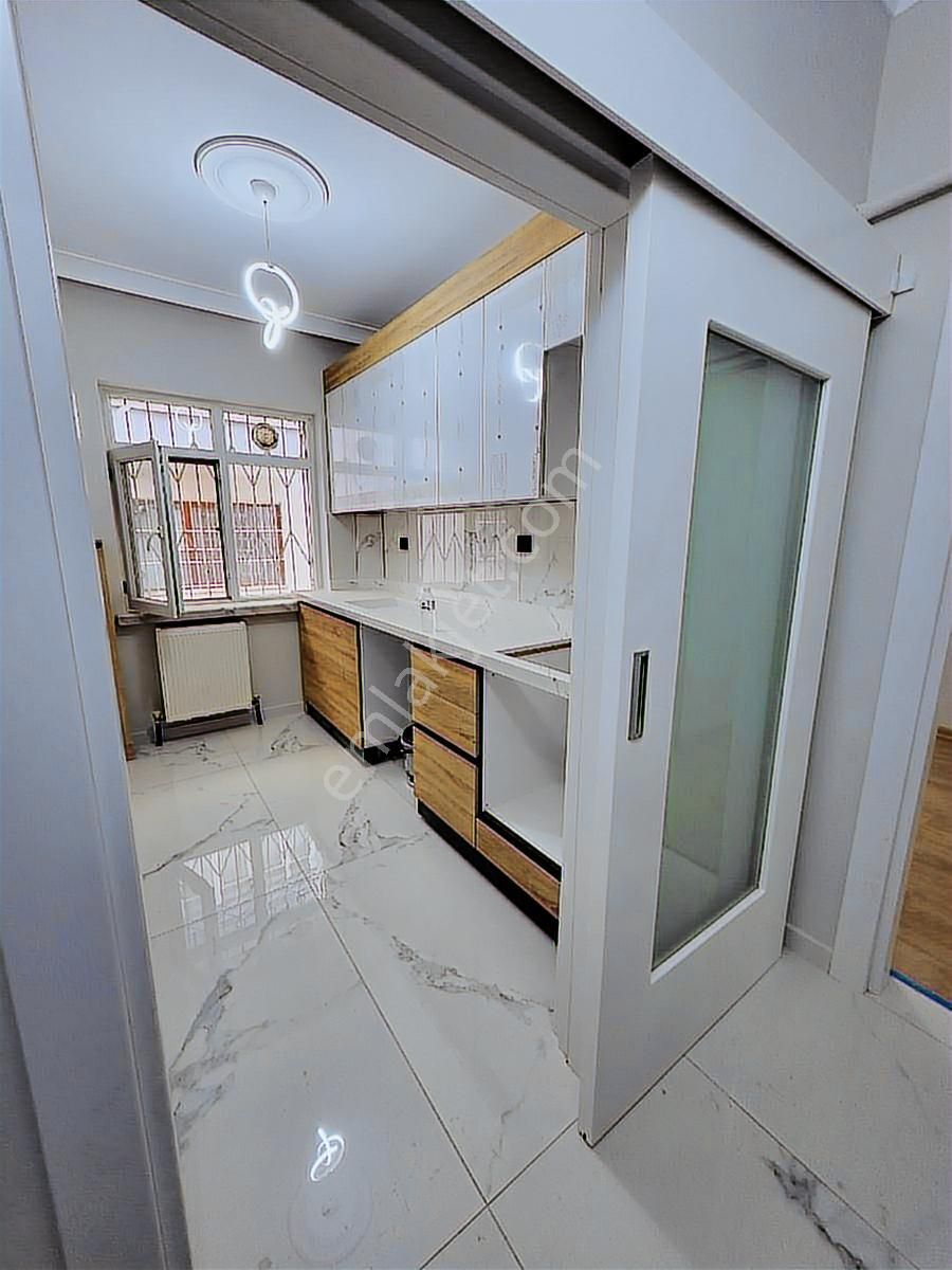 Kazımkarabekir Mah. 3+1 Giriş Kat Full Yapılı Süper Konum Daire - Görsel 19