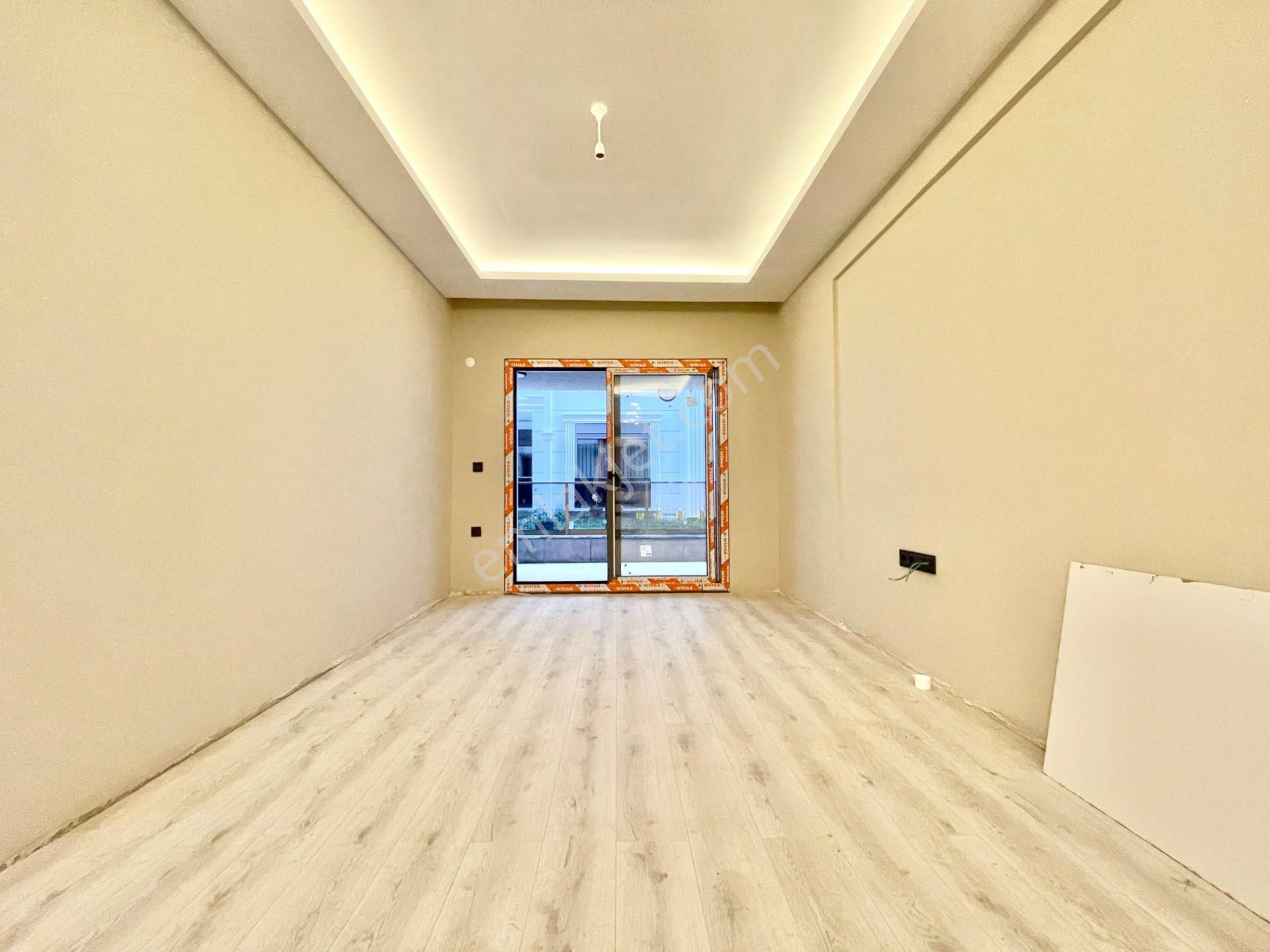 Berkay Demirel'den Altınkumda Ultra Geniş Ön Cephe 1+1 Daire - Görsel 17