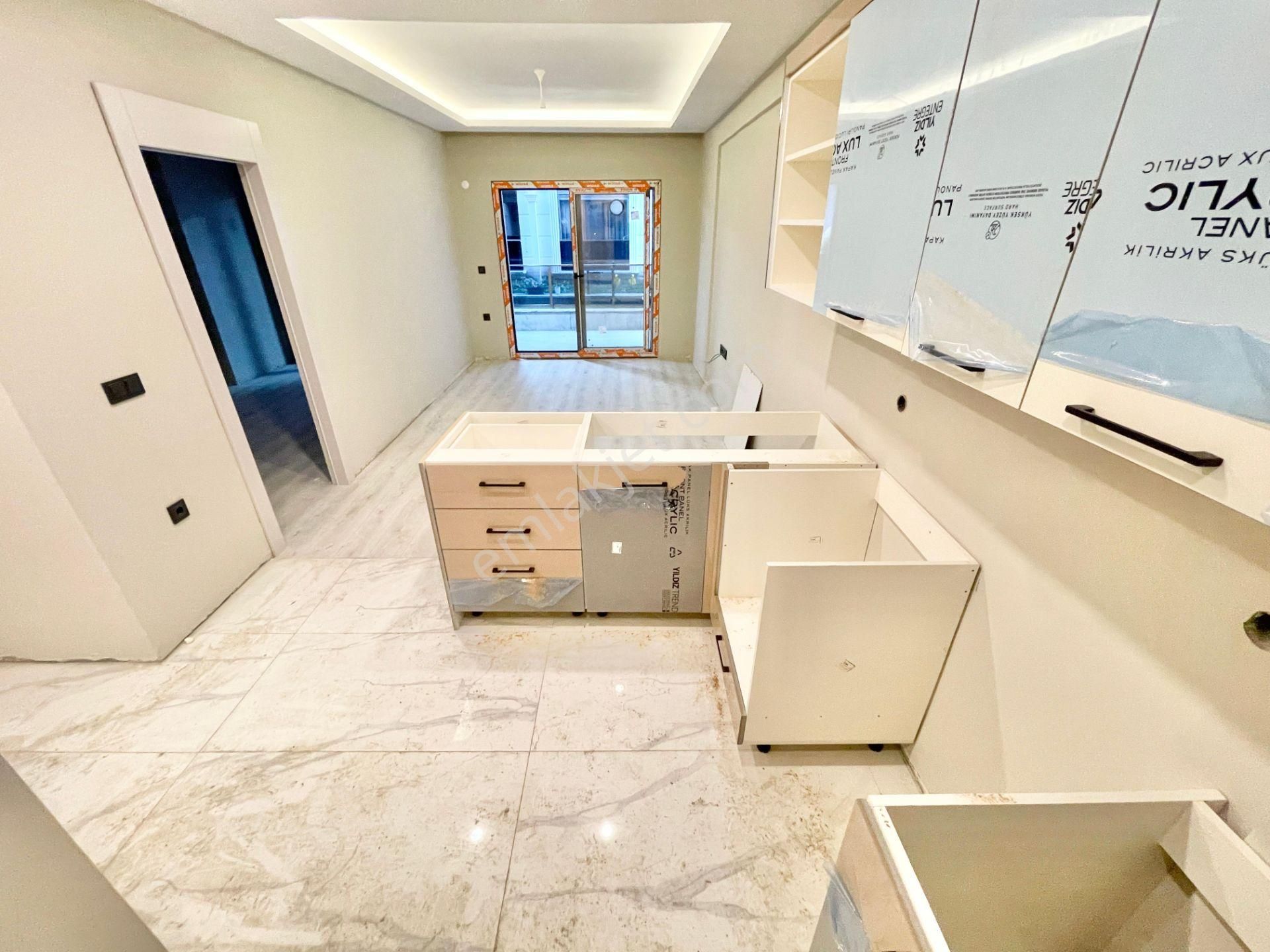 Berkay Demirel'den Altınkumda Ultra Geniş Ön Cephe 1+1 Daire - Görsel 5