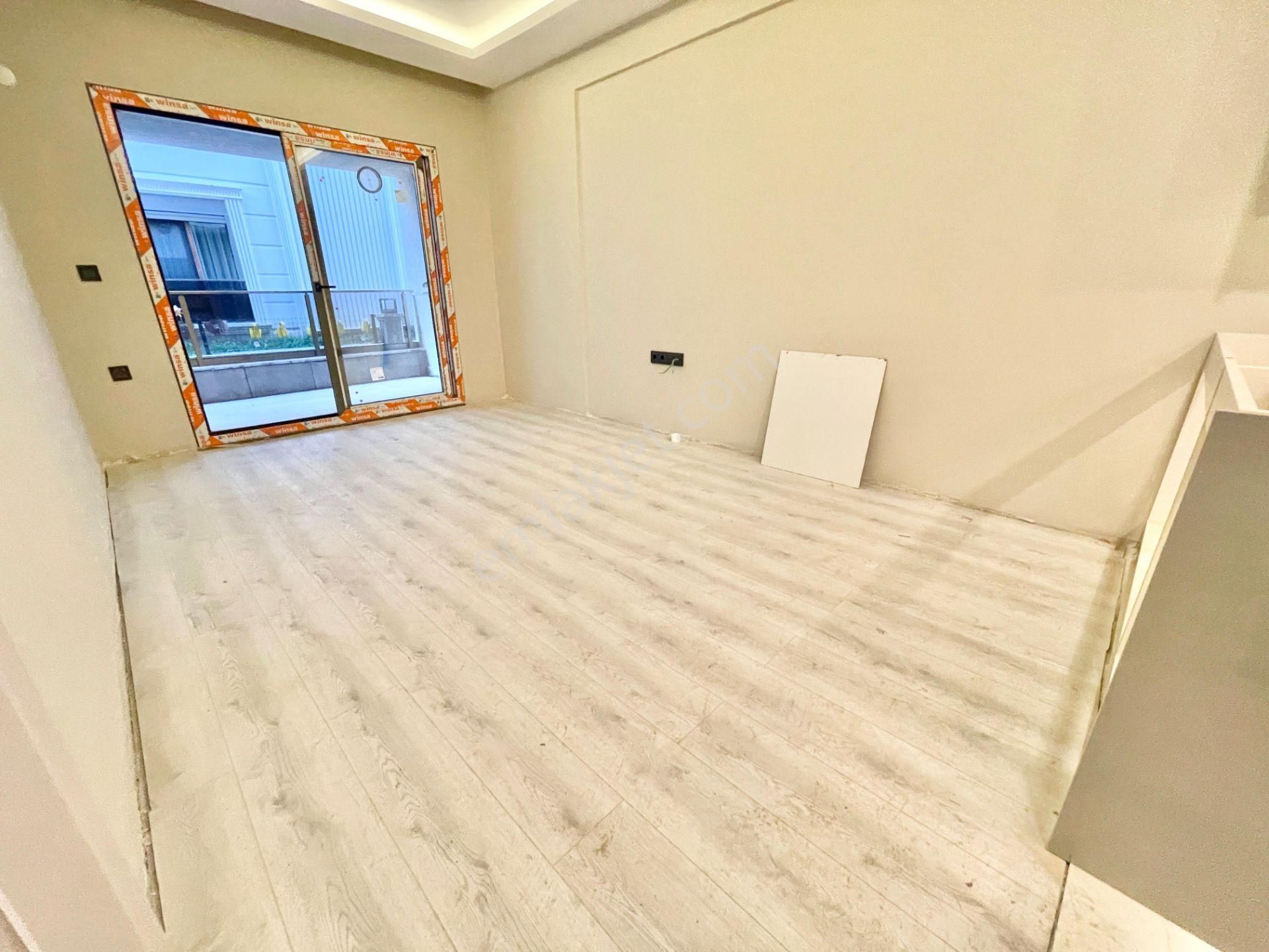 Berkay Demirel'den Altınkumda Ultra Geniş Ön Cephe 1+1 Daire - Görsel 16