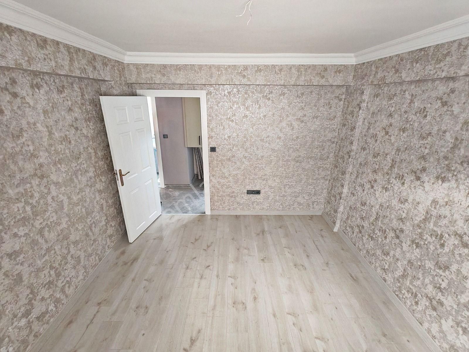 (1135) Keçiören Ataparkta 3.katta 3+1 Yapılı Fırsat Dairesi!!! - Görsel 4