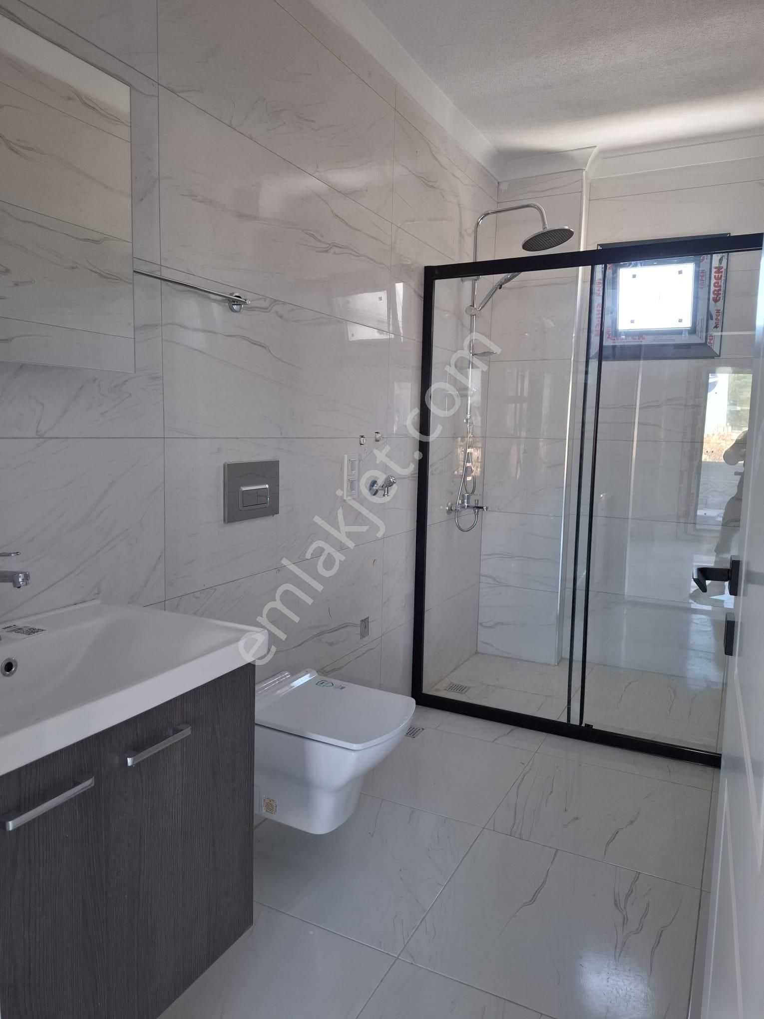 Cumhuriyet Mahallesi’nde Merkezi Konumda 1+1 Satılık Daire - Görsel 8